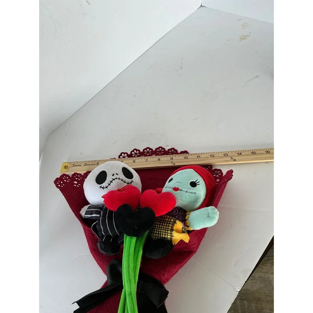 Disney Nightmare Before Christmas Jack Sally Plush Bouquet‎ Heart Red 14in Gift